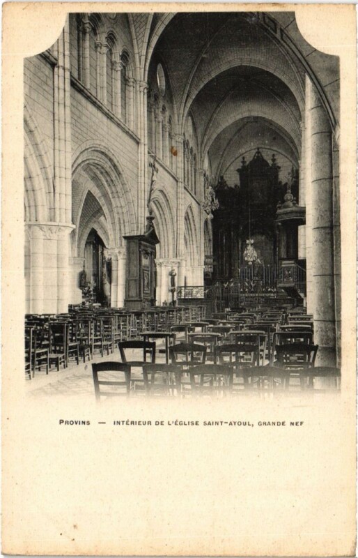 Carte postale ancienne Provins Interieur de l'Eglise Saint-Ayoul - Grande Nef à Provins