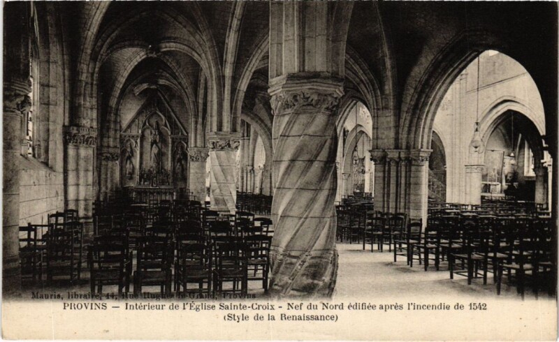 Carte postale ancienne Provins Interieur de l'Eglise Sainte-Croix à Provins