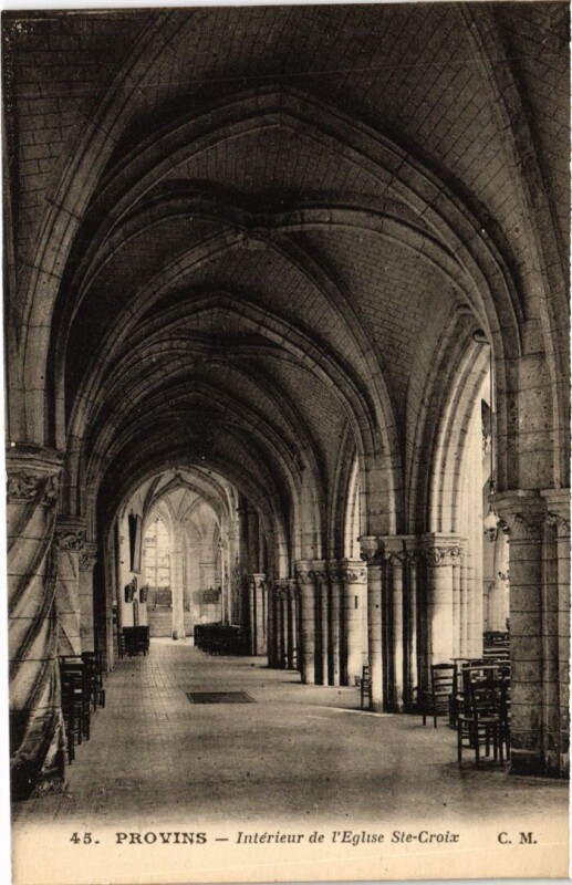 Carte postale ancienne Provins Interieur de l'Eglise Sainte-Croix à Provins
