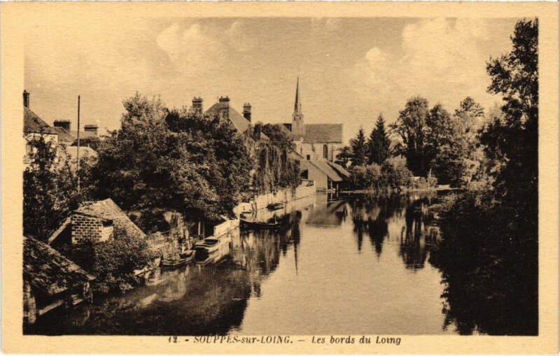 Carte postale ancienne Souppes sur Loing les bords du Loing à Souppes-sur-Loing