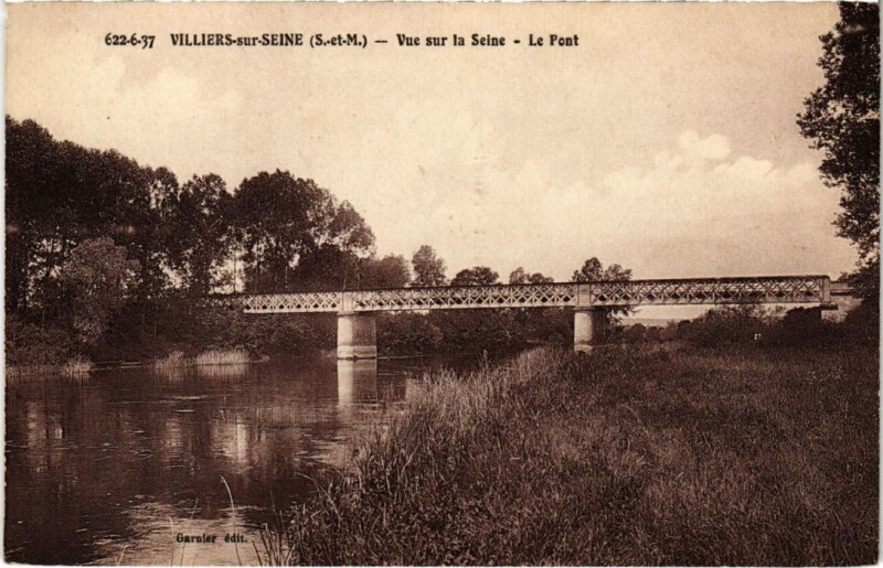 Carte postale ancienne Villiers-sur-Seine Vue sur la Seine - Le Pont à Villiers-sur-Seine