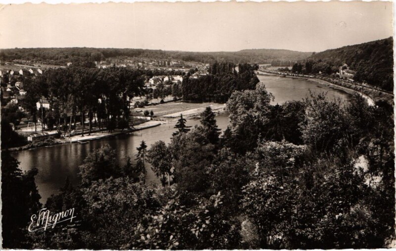 Carte postale ancienne Thomery Perspective sur la Seine à Thomery
