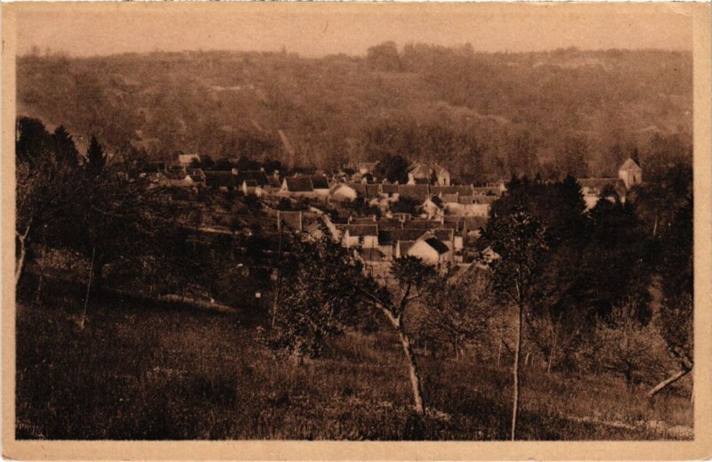Carte postale ancienne Saint-Cyr-sur-Morin Vue Generale à Saint-Cyr-sur-Morin