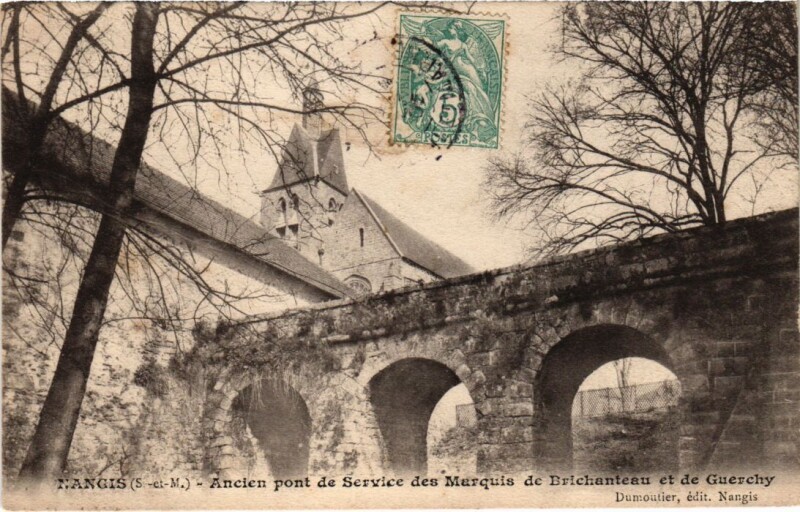 Carte postale ancienne Nangis Ancien Pont de Service à Nangis