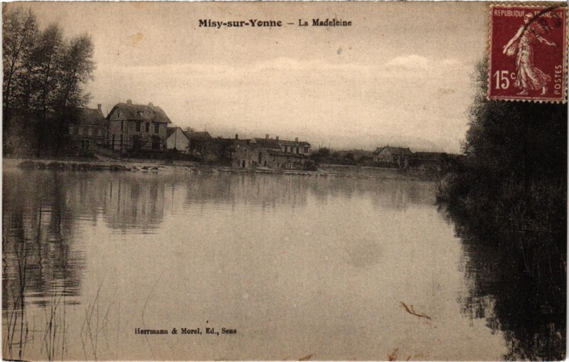 Carte postale ancienne Misy-sur-Yonne La Madeleine à Misy-sur-Yonne