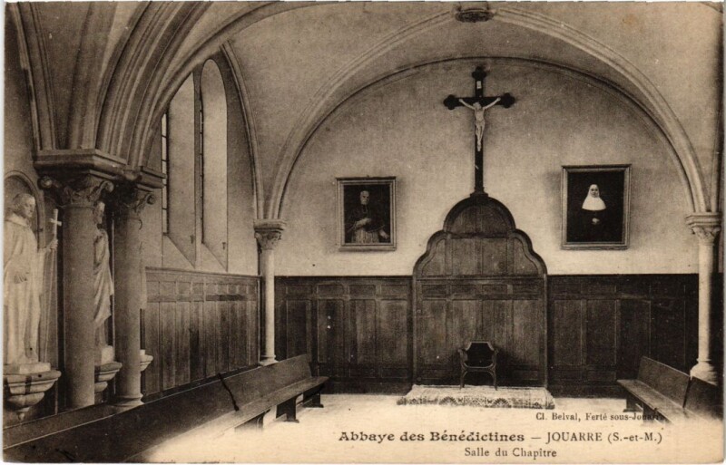Carte postale ancienne Jouarre Abbaye des Benedictines - Salle du Chapitre à Jouarre