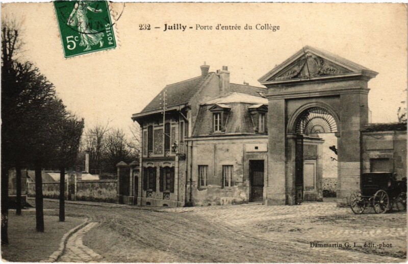 Carte postale ancienne Juilly Porte d'Entree du College à Juilly