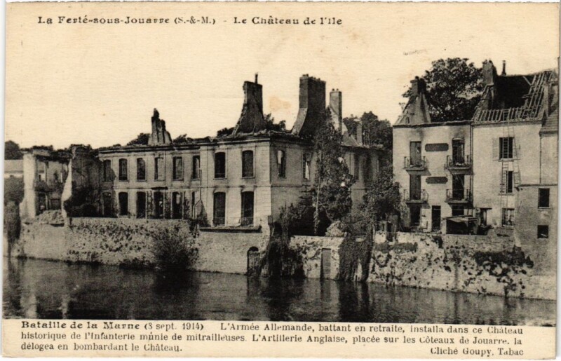 Carte postale ancienne La Ferte sous Jouarre Le Chateau de l'Ile à Jouarre