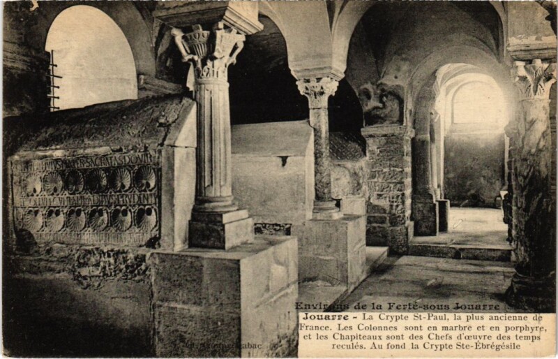Carte postale ancienne La Ferte sous Jouarre La Crypte Saint-Paul à Jouarre