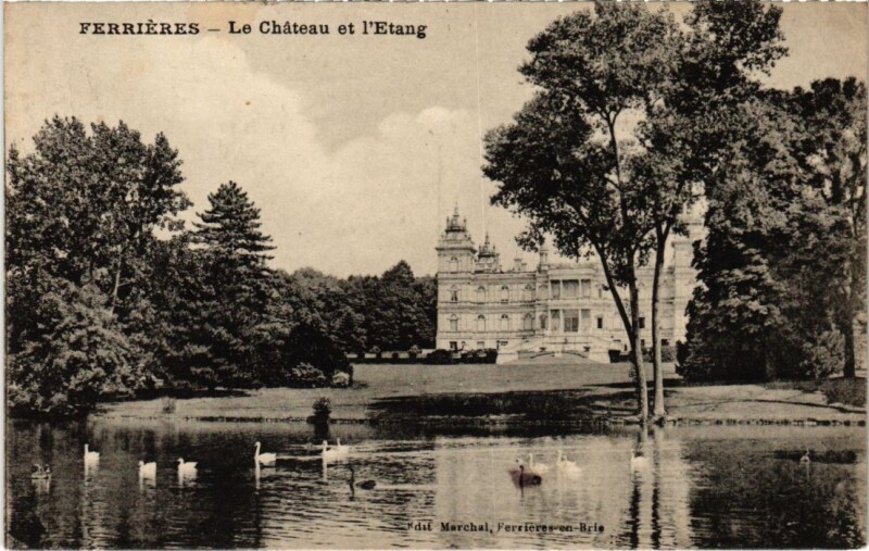 Carte postale ancienne Ferrieres en Brie Le Chateau et l'Etang
