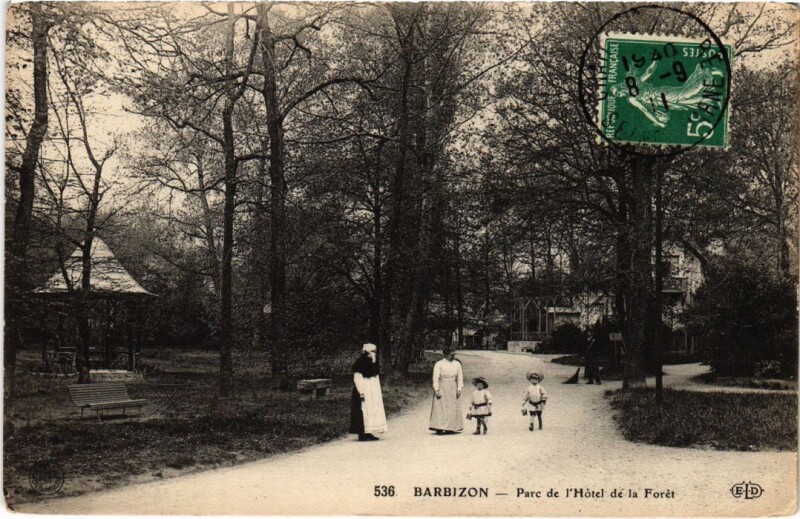 Carte postale ancienne Barbizon Parc de l'Hotel de la Foret à Barbizon