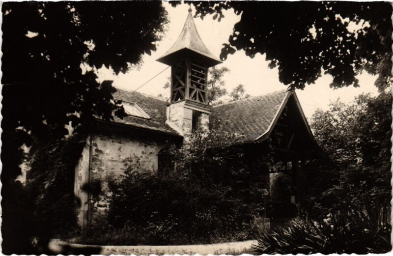 Carte postale ancienne Barbizon La Chapelle à Barbizon