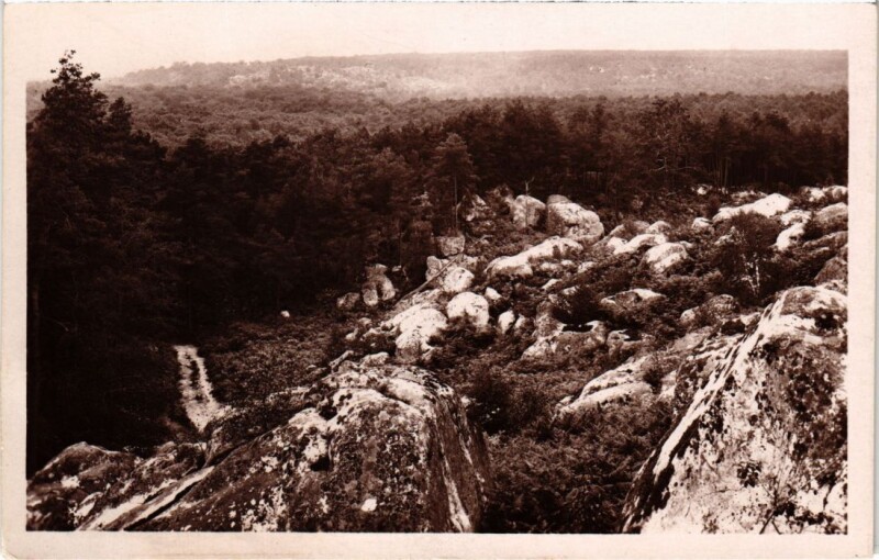 Carte postale ancienne Barbizon Rochers d'Apremont à Barbizon