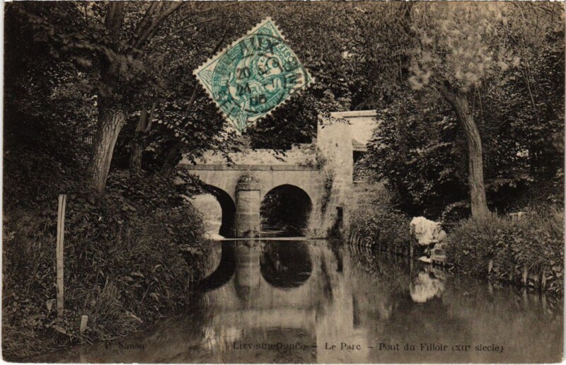 Carte postale ancienne Lizy sur Ourcq Le Parc Pont du Filoir à Lizy-sur-Ourcq