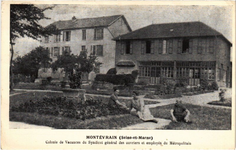 Carte postale ancienne Montevrain Colonie de Vacances
