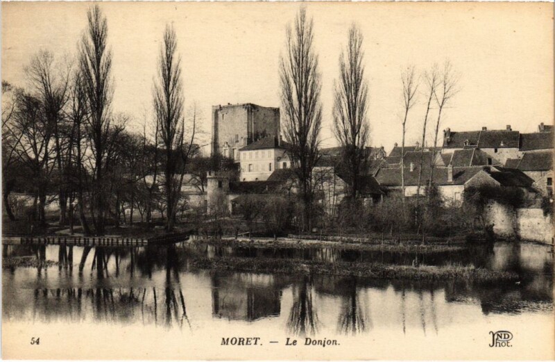 Carte postale ancienne Moret-sur-Loing Le Donjon