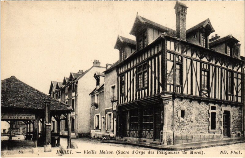 Carte postale ancienne Moret-sur-Loing Vieillle Maison