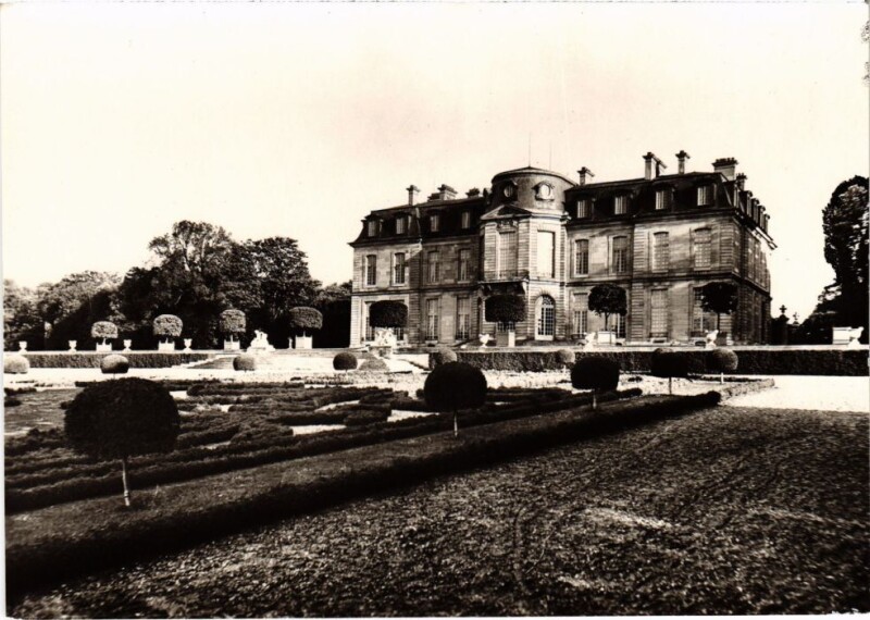 Carte postale ancienne Le Château (XVIIIe siècle) - Façade sur les Jardins à Champs-sur-Marne