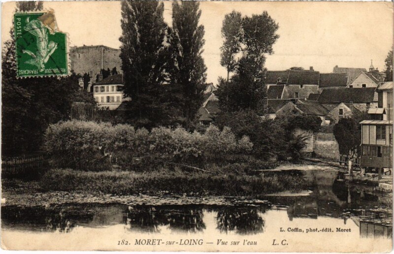 Carte postale ancienne Moret vue sur l'eau