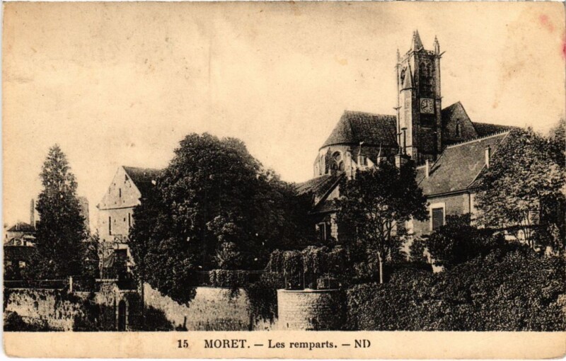 Carte postale ancienne Moret Les remparts