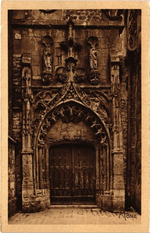 Carte postale ancienne Provins portail de l'Eglise à Provins
