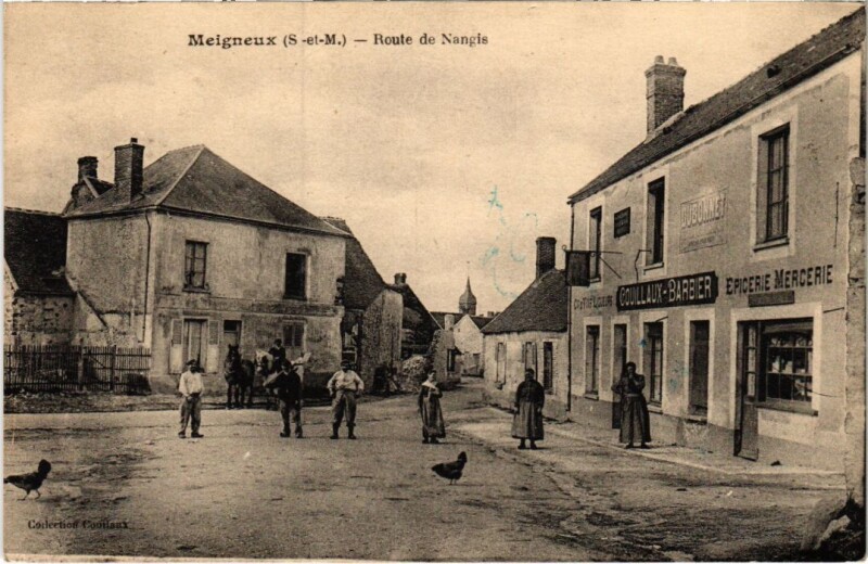 Carte postale ancienne Meigneux Route de Nangis à Meigneux