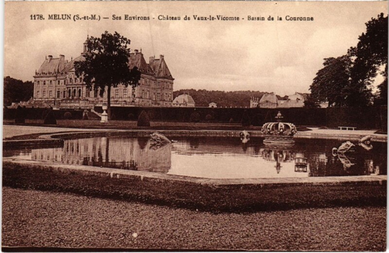 Carte postale ancienne Melun Chateau de Vaux le Vicomte à Melun