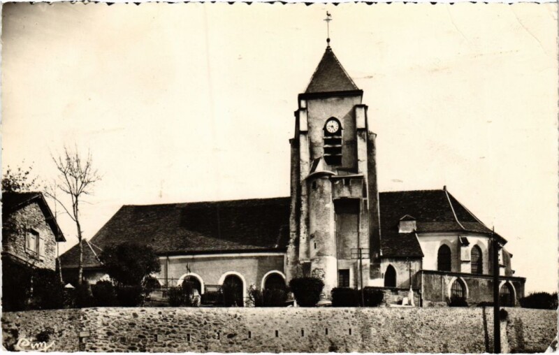 Carte postale ancienne Chelles Eglise à Chelles