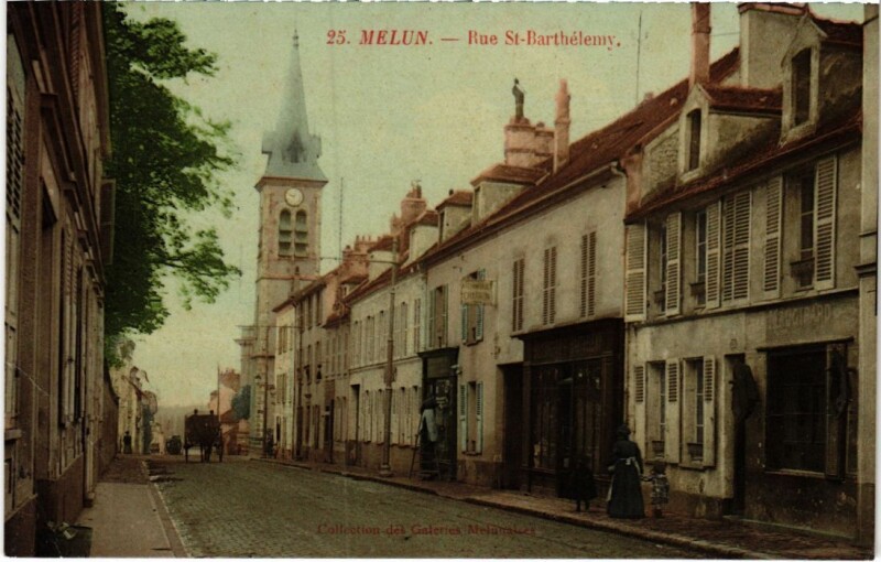 Carte postale ancienne Melun Rue Saint-Berthelemy à Melun
