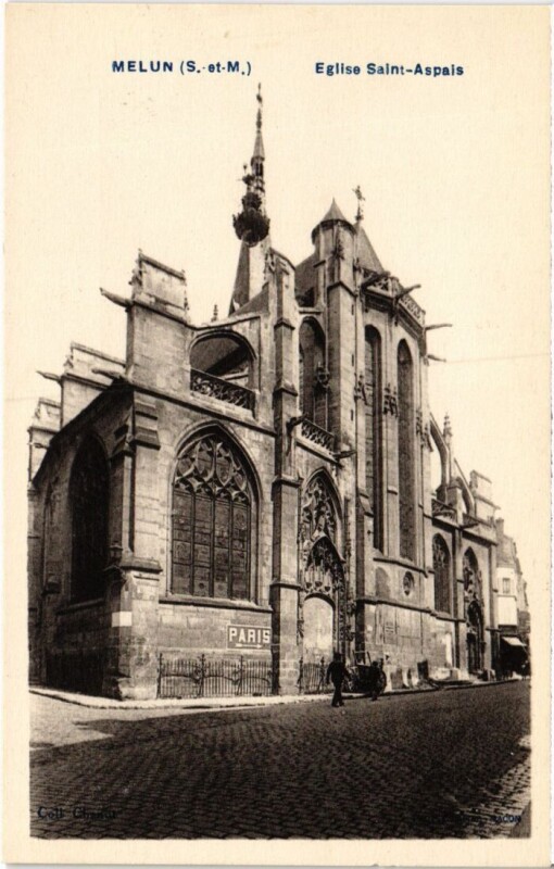 Carte postale ancienne Melun Eglise Saint-Aspais à Melun