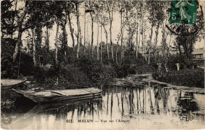 Carte postale ancienne Melun vue sur l'Almont à Melun