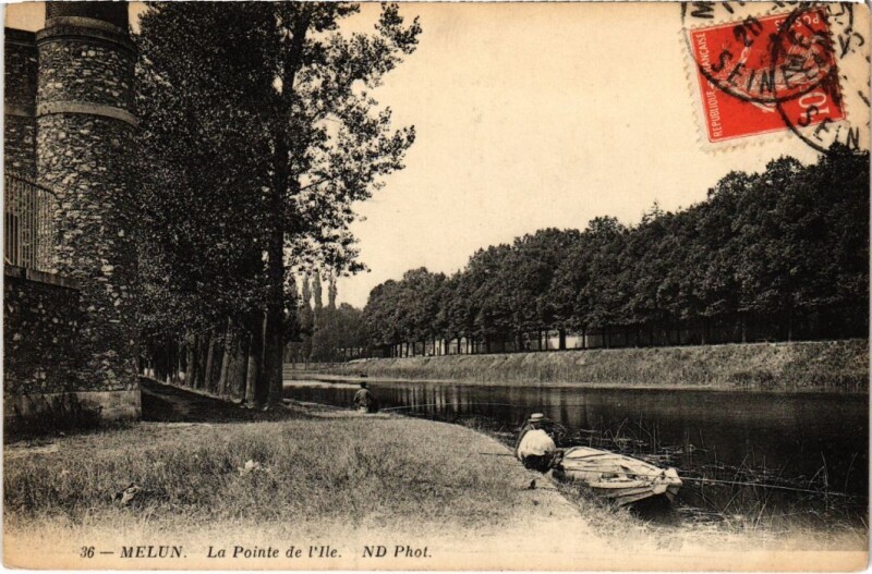 Carte postale ancienne Melun Pointe de l'Ile à Melun