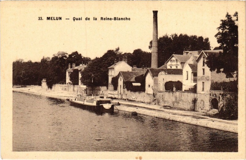 Carte postale ancienne Melun Quai de la Reine Blanche à Melun