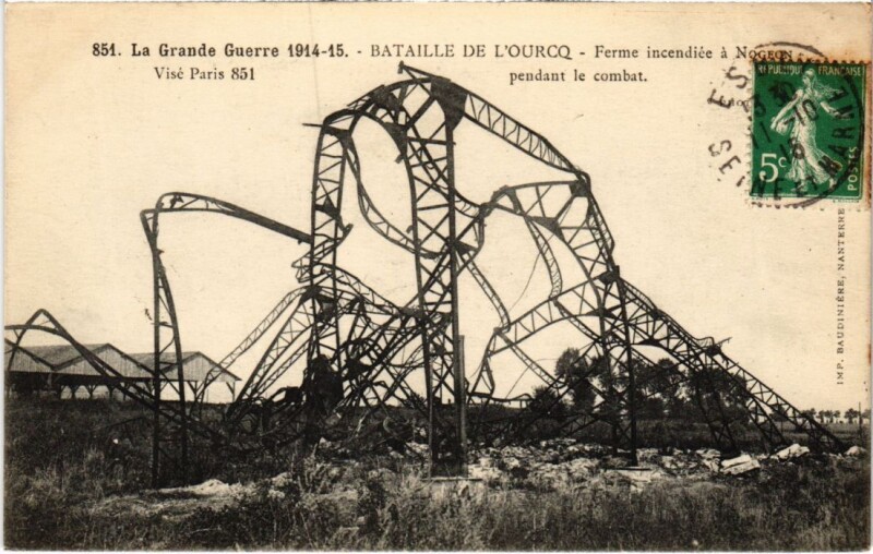 Carte postale ancienne Moret Ferme incendiee