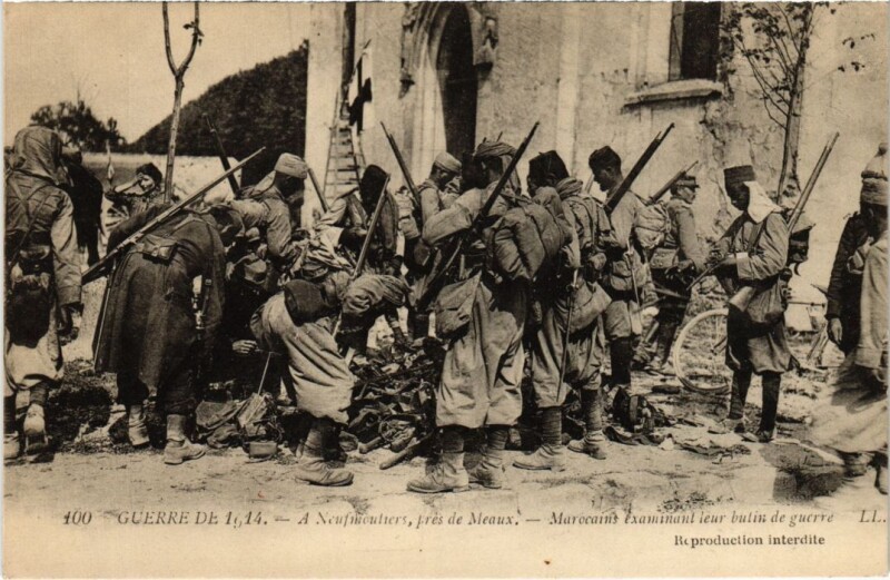 Carte postale ancienne Neufmontiers Marocains