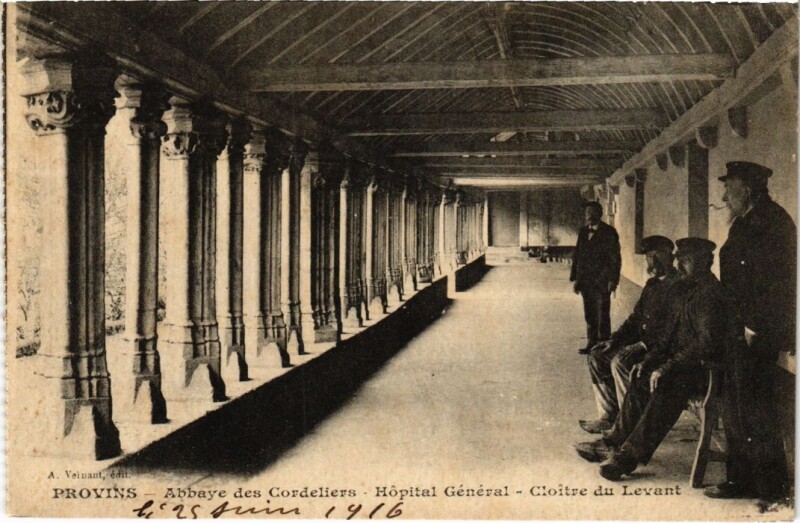 Carte postale ancienne Provins Abbaye des Cordeliers à Provins