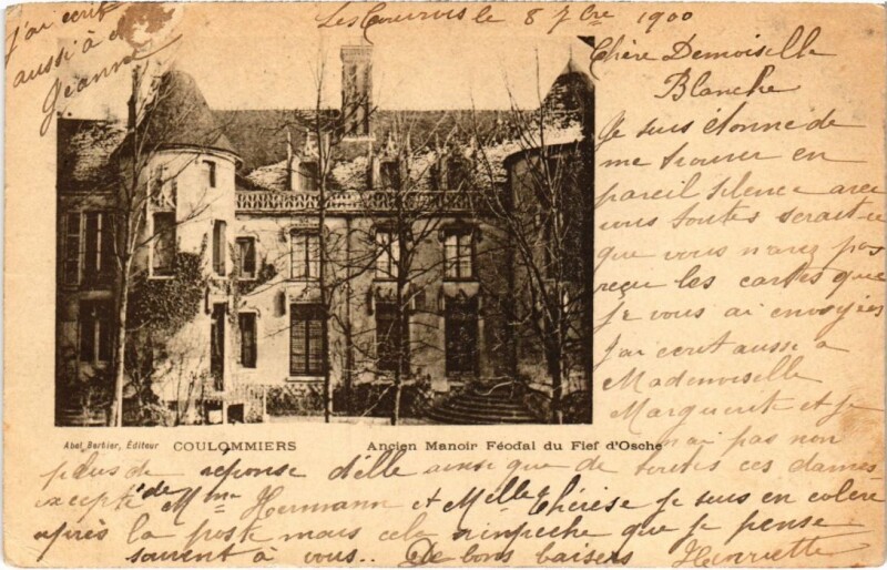 Carte postale ancienne Coulommiers Ancien Manoir Feodal à Coulommiers
