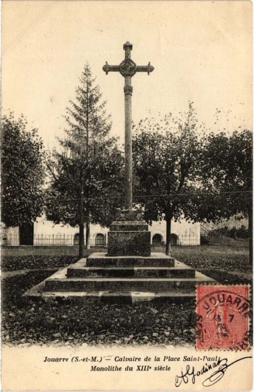 Carte postale ancienne Jouarre Calvaire de la Place Saint-Paul à Jouarre