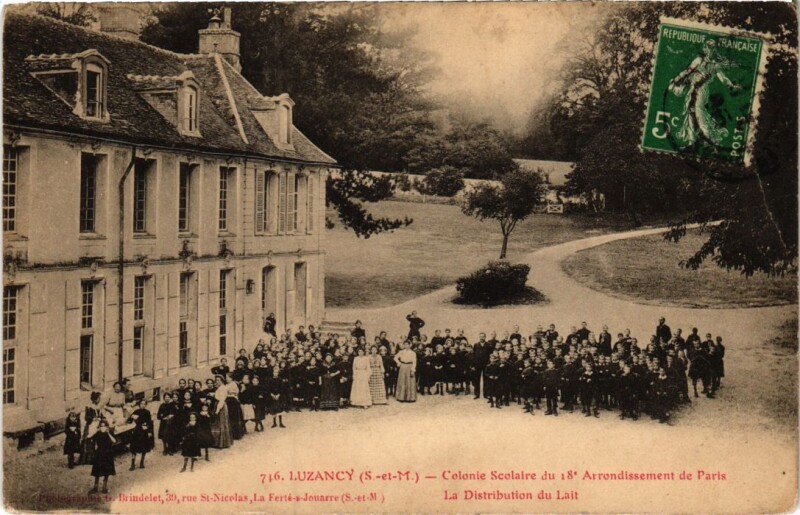 Carte postale ancienne Luzancy Colonie Scolaire à Luzancy