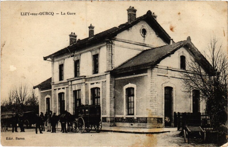 Carte postale ancienne Lizy sur Ourcq La Gare à Lizy-sur-Ourcq