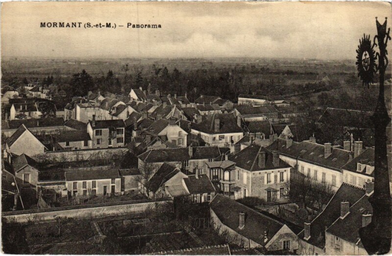 Carte postale ancienne Mormant panorama à Mormant