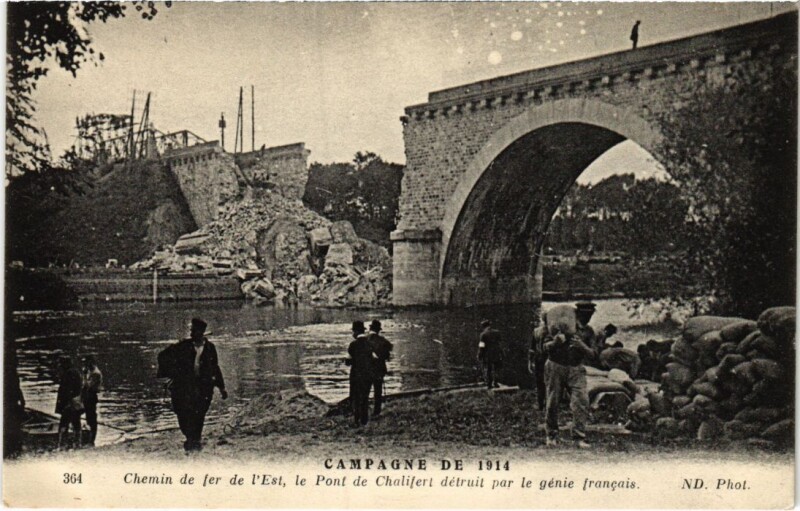 Carte postale ancienne Chemin de fer de l'Est, le Pont de Chalifert à Chalifert