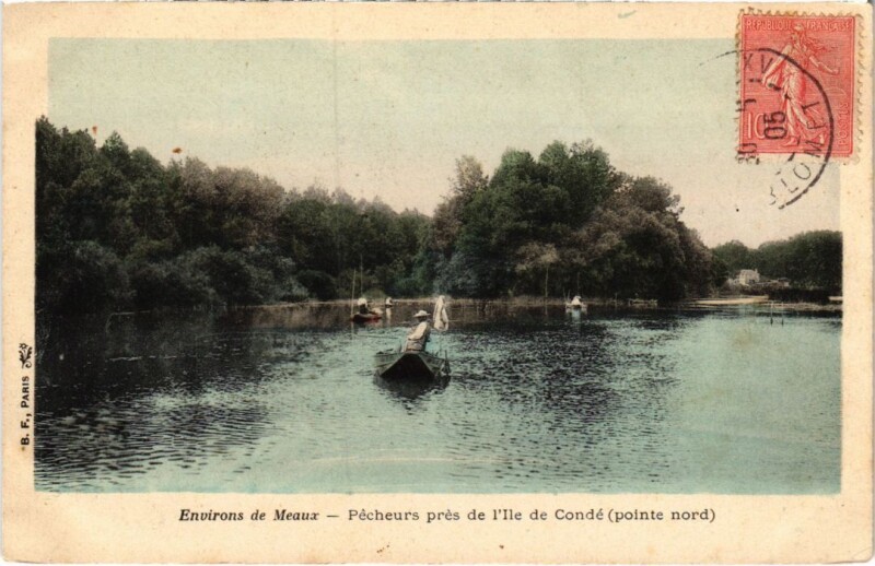Carte postale ancienne Conde Pecheurs pres de l'Ile