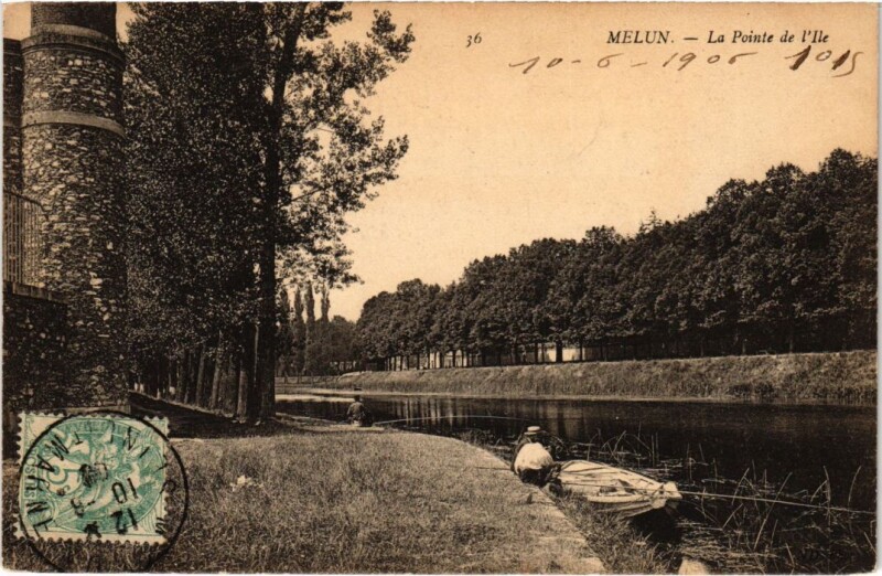 Carte postale ancienne Melun Pointe de l'Ile à Melun