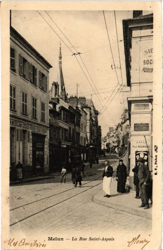 Carte postale ancienne Melun Rue Saint-Aspais à Melun