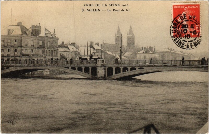 Carte postale ancienne Melun Le Pont de fer à Melun
