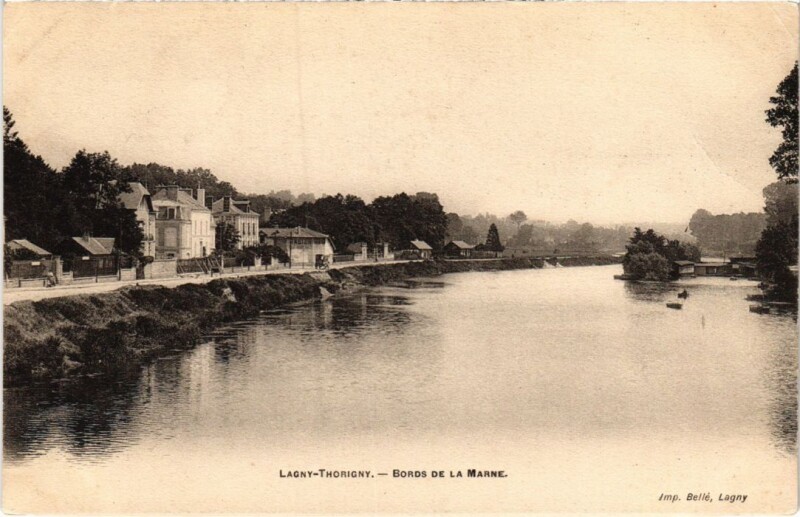 Carte postale ancienne Lagny Bords de la Marne