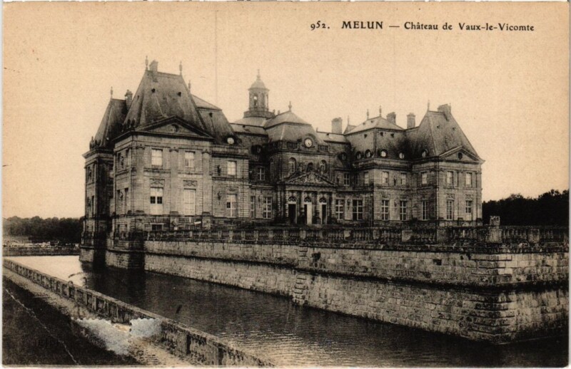Carte postale ancienne Melun Chateau de Vaux le Vicomte à Melun