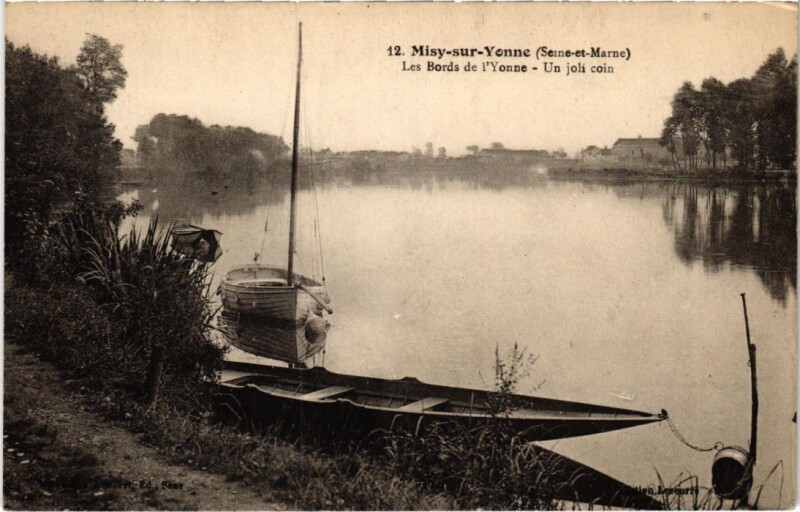 Carte postale ancienne Misy sur Yonne Les Bords de l'Yonne à Misy-sur-Yonne