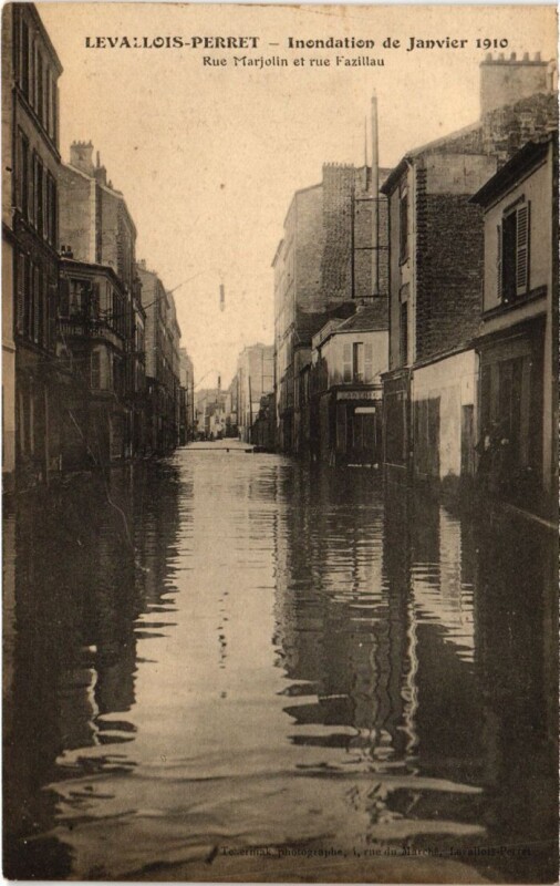 Carte postale ancienne Levallois Perret Rue Marjolin et rue Fazillau à Levallois-Perret
